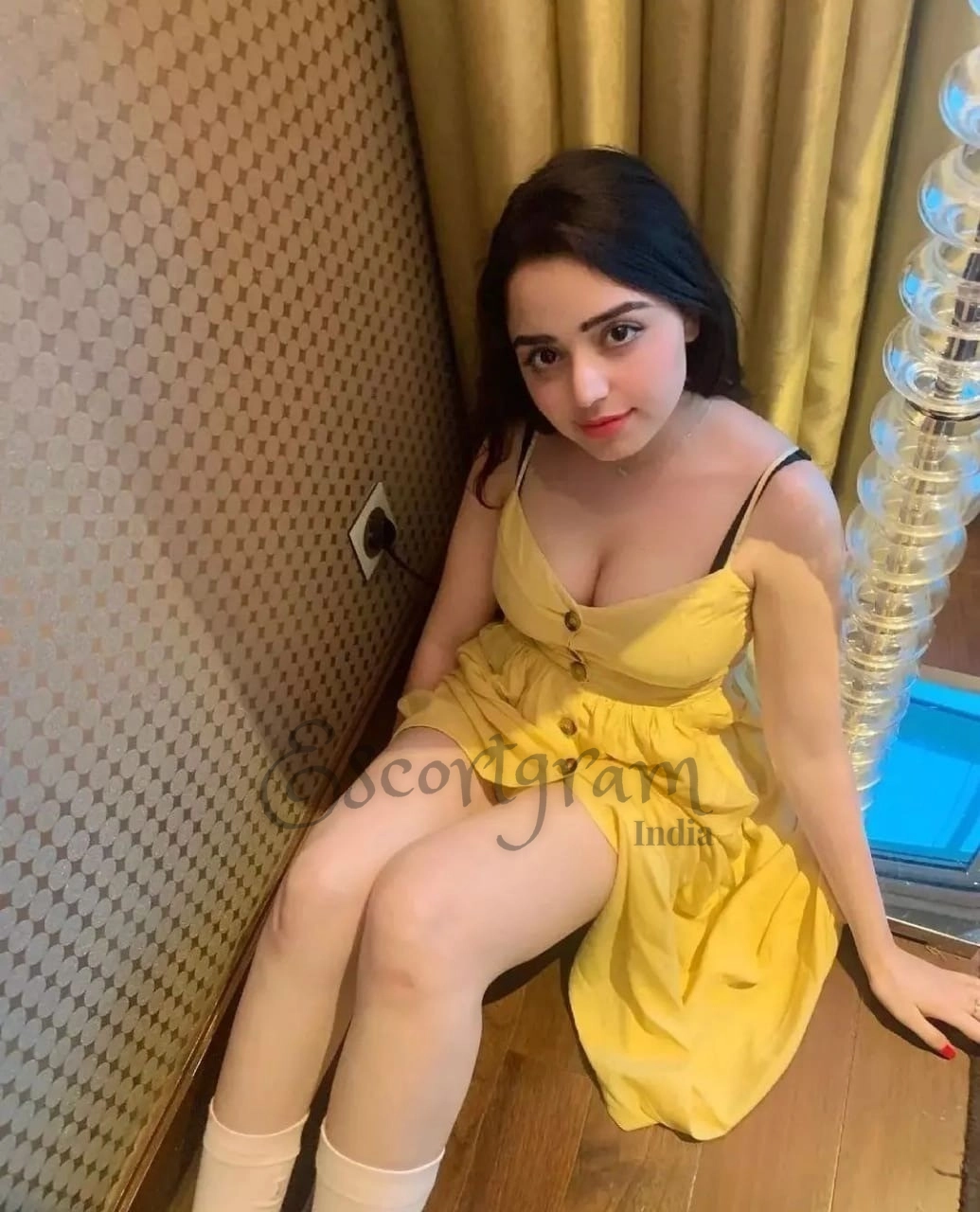 Call Girl Mumbai - Ashnoor Rizvi