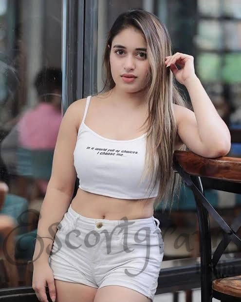 Call Girl Mumbai - Ayesha Khan