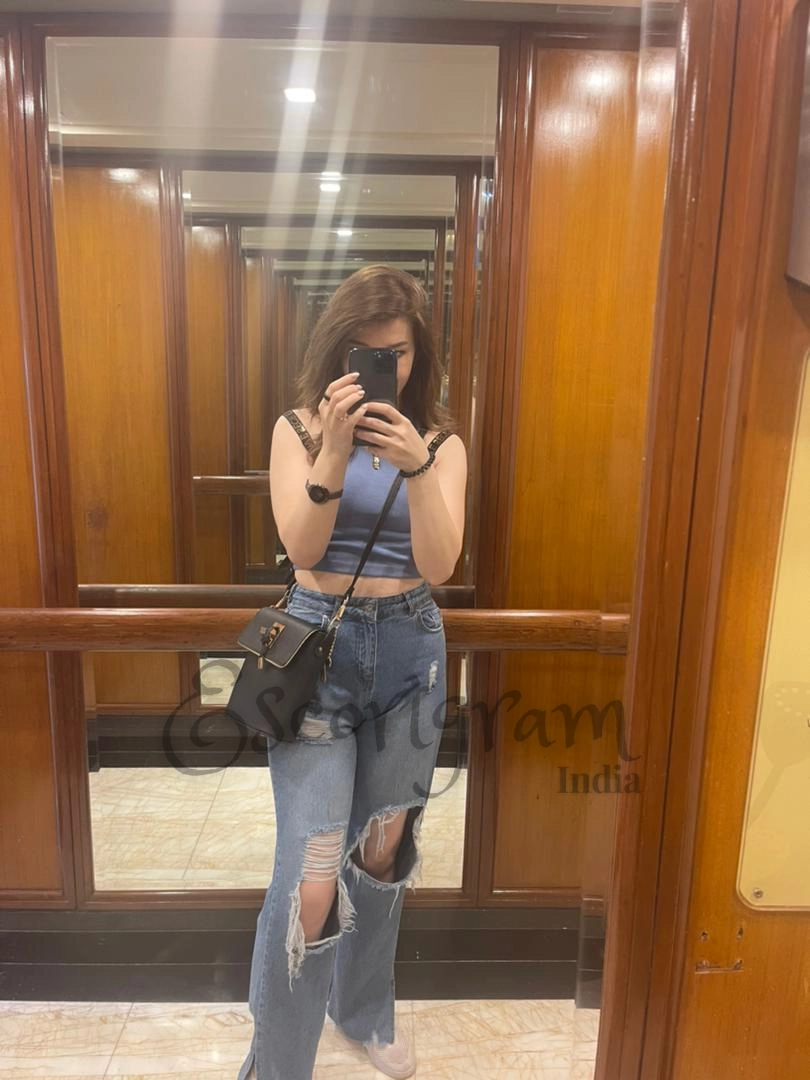 Call Girl Mumbai - Bhavya Sinha