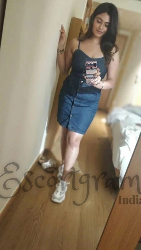 Call Girl Mumbai - Lakshita Arora