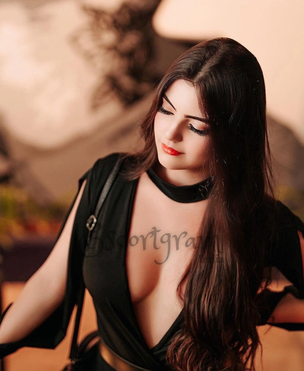 Call Girl Mumbai - Lucy Stankovic