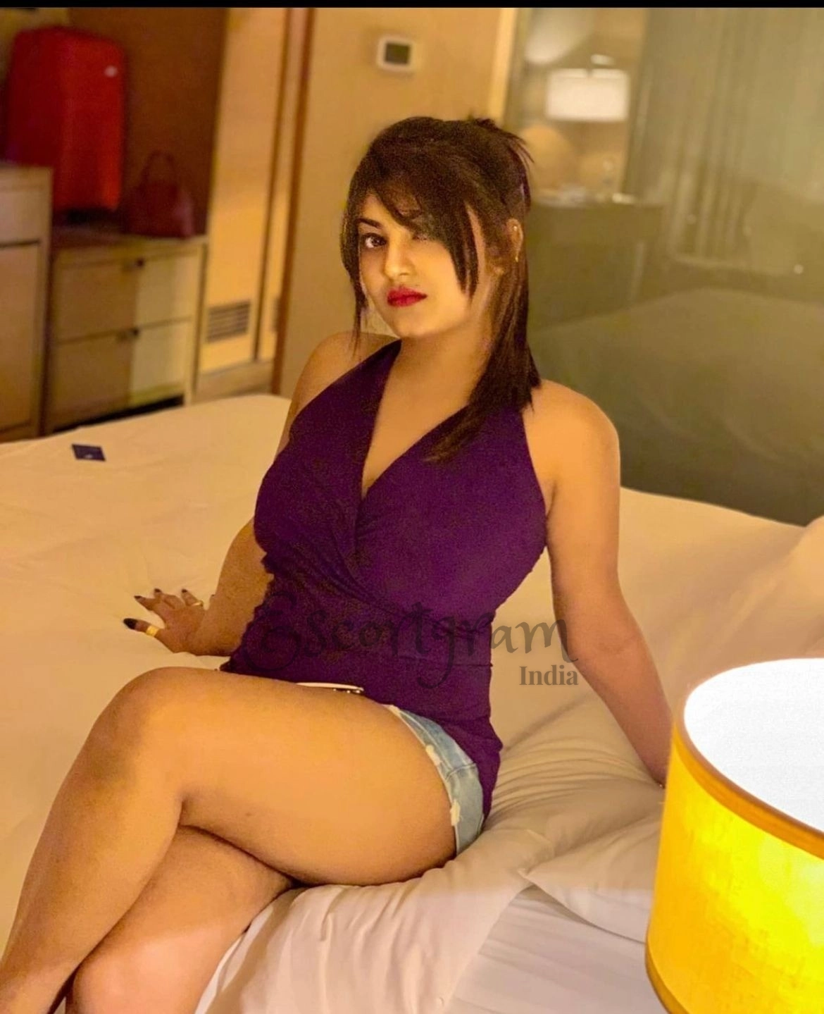 Call Girl Mumbai - Meenakshi Kapoor