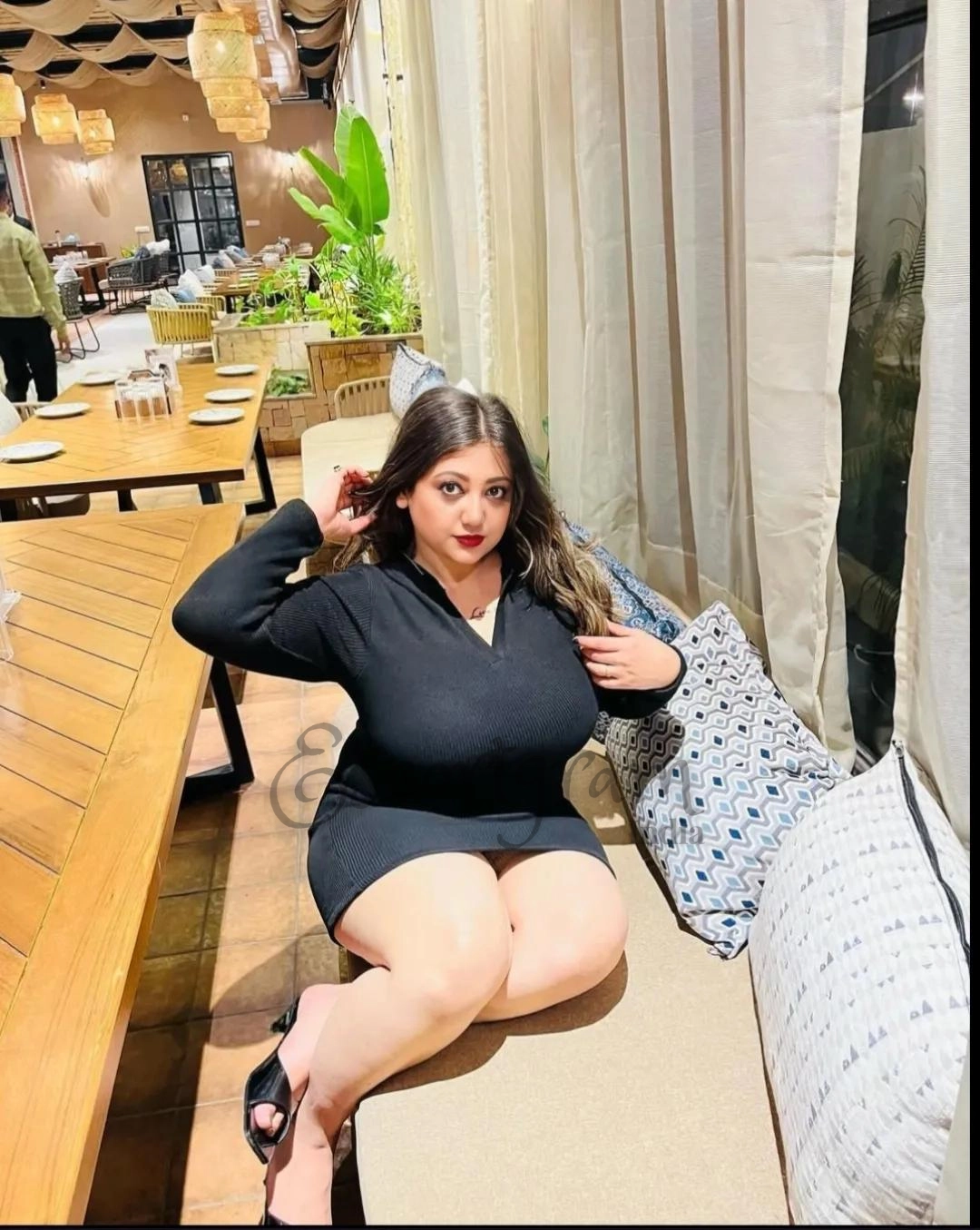 Call Girl Mumbai - Nandani Arya