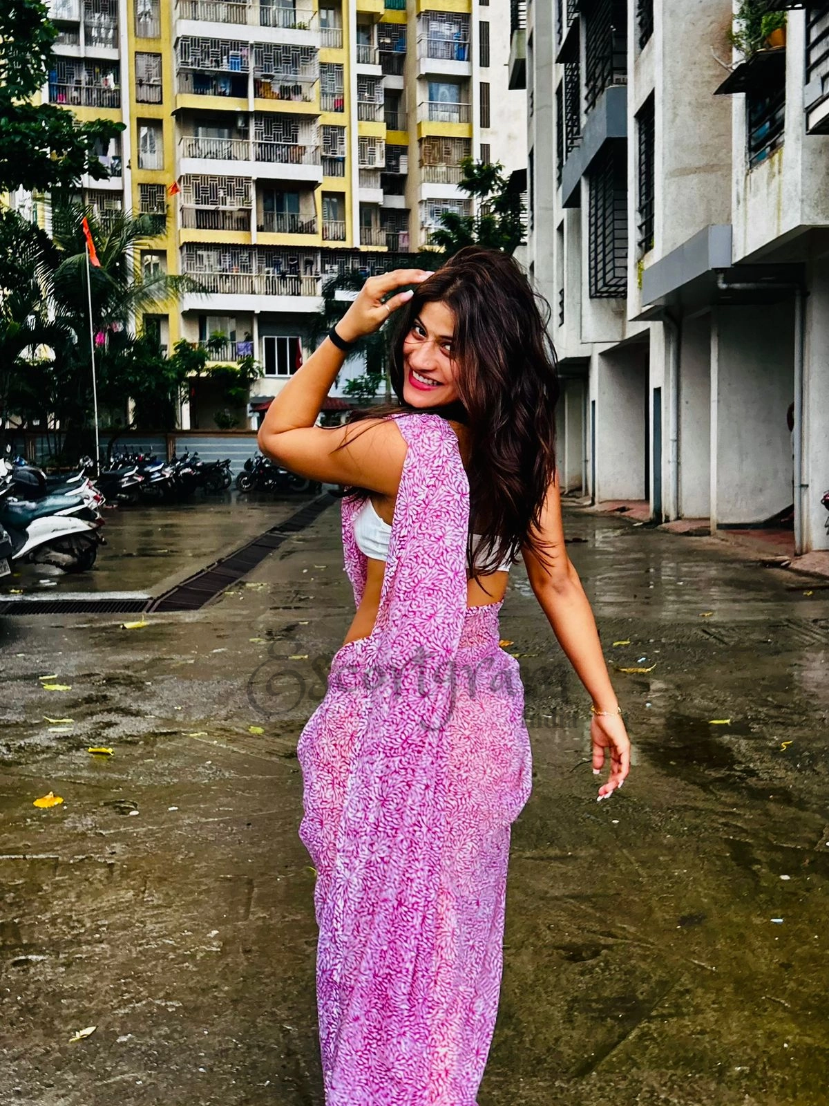 Call Girl Mumbai - Kgn. Neelam