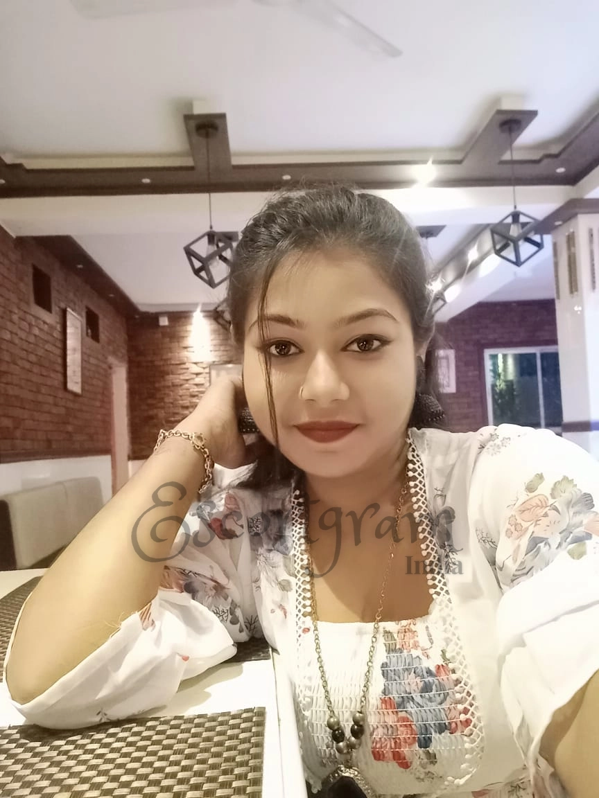 Call Girl Mumbai - Pooja Verma