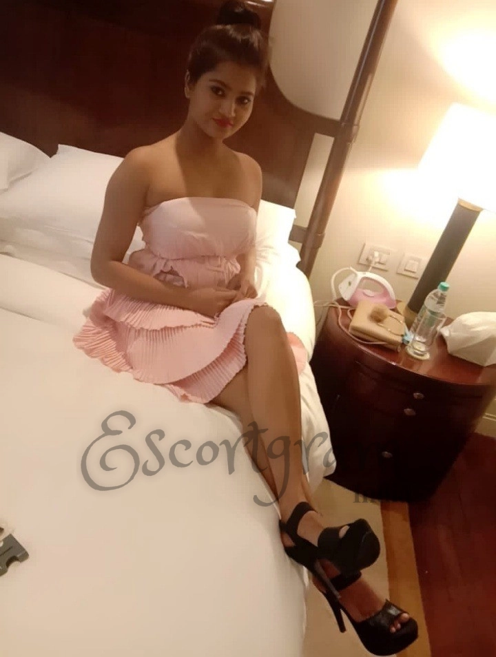 Call Girl Mumbai - Priyanka Sharma