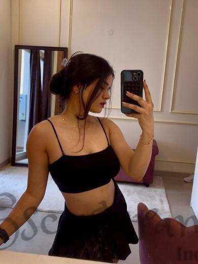 Call Girl Mumbai - Radhika