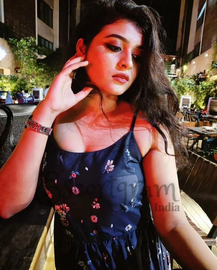 Call Girl Mumbai - Ritika Goyal