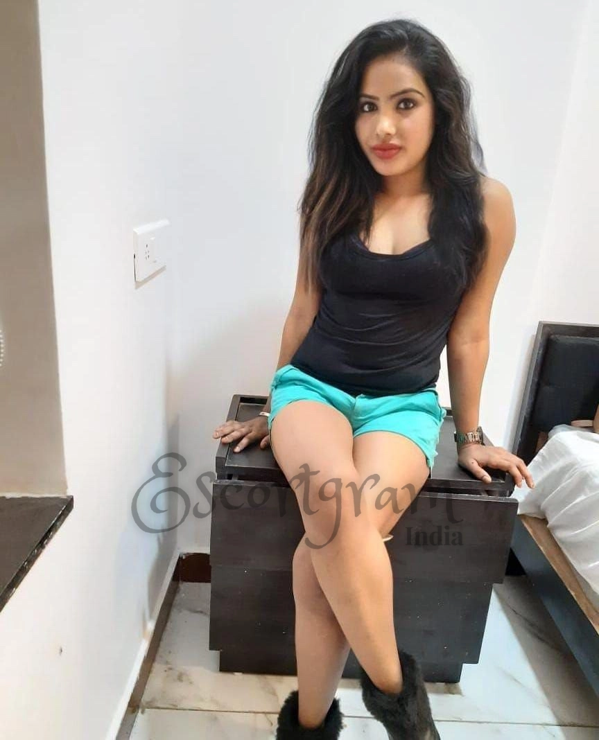 Call Girl Mumbai - Riya Agarwal