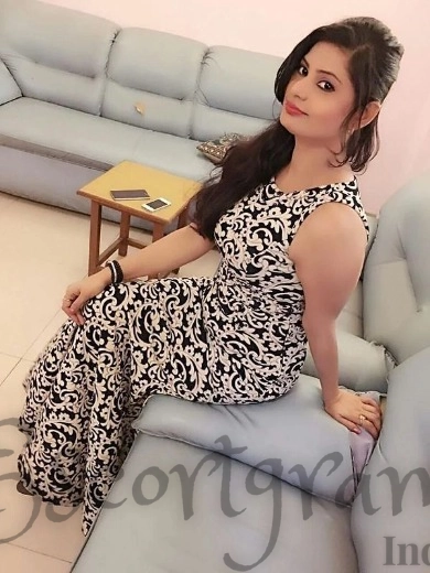Call Girl Mumbai - Alisha
