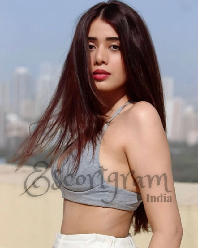 Call Girl Mumbai - Riya