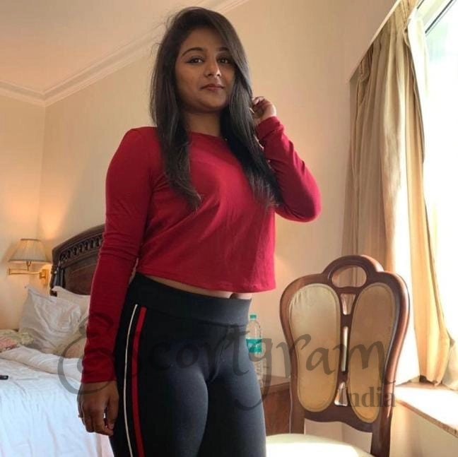 Call Girl CHANDIGARH - Saloni Joshi