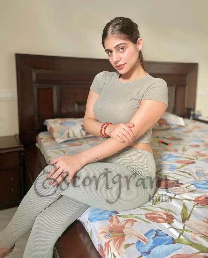 Call Girl Mumbai - Shikha