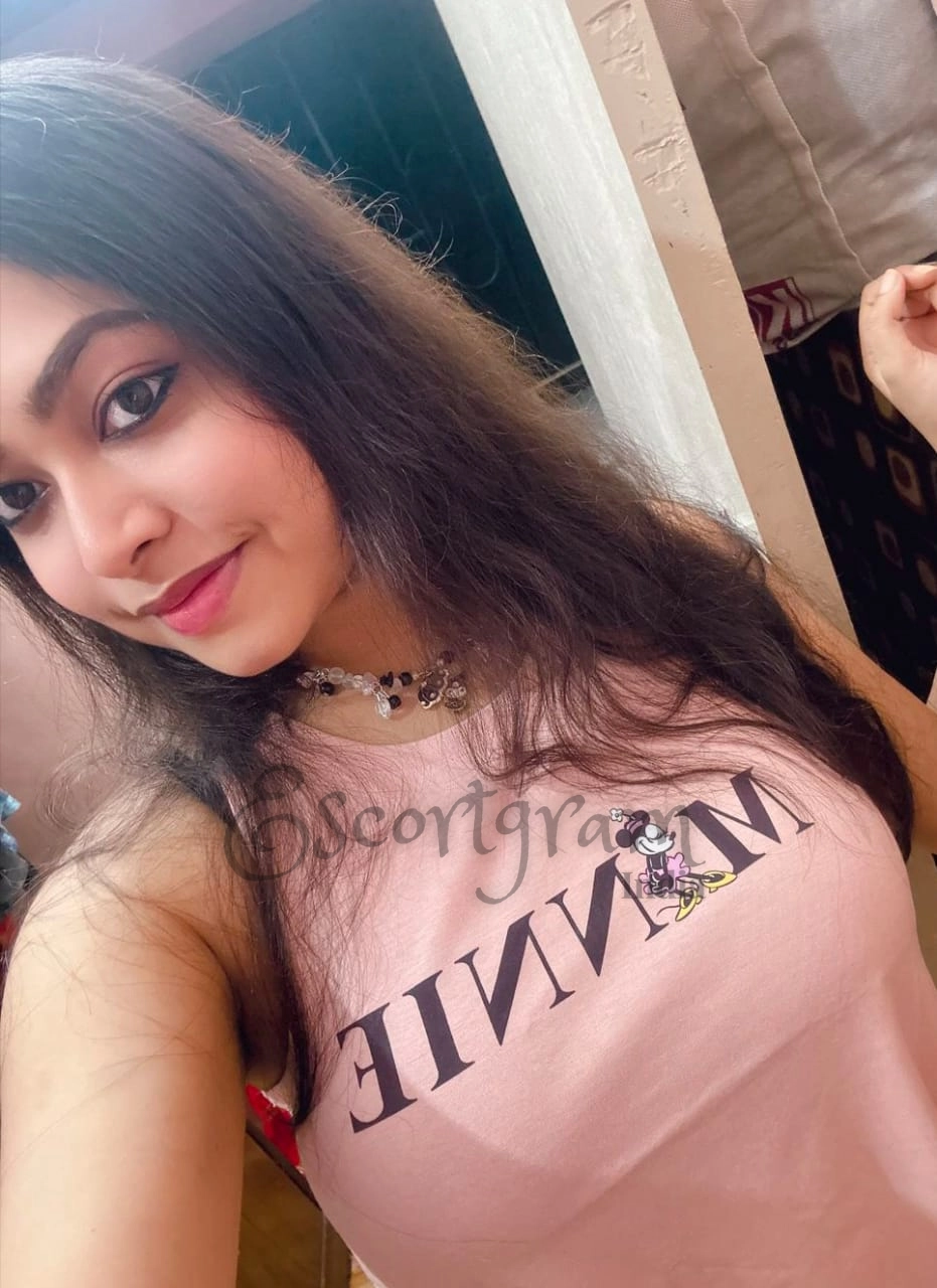 Call Girl Mumbai - Suman