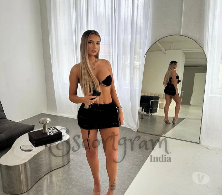 Call Girl Kolkata - Taniya Jain