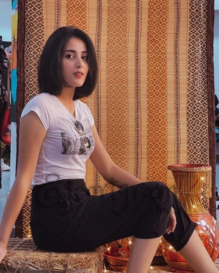 Call Girl MUMBAI Anjana Kashyap