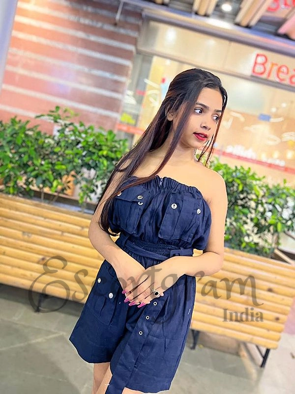 Call Girl MUMBAI Kanika Kaur