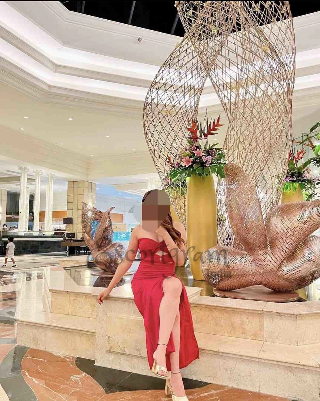 Call Girl MUMBAI Paridhi