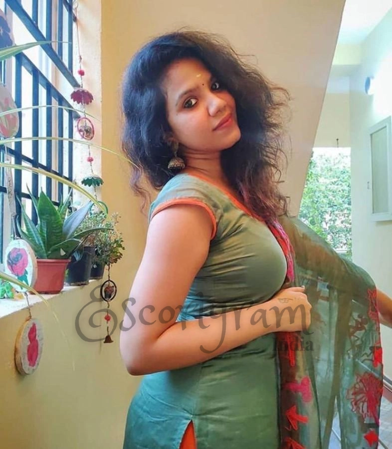 Call Girl Mumbai Minakshi