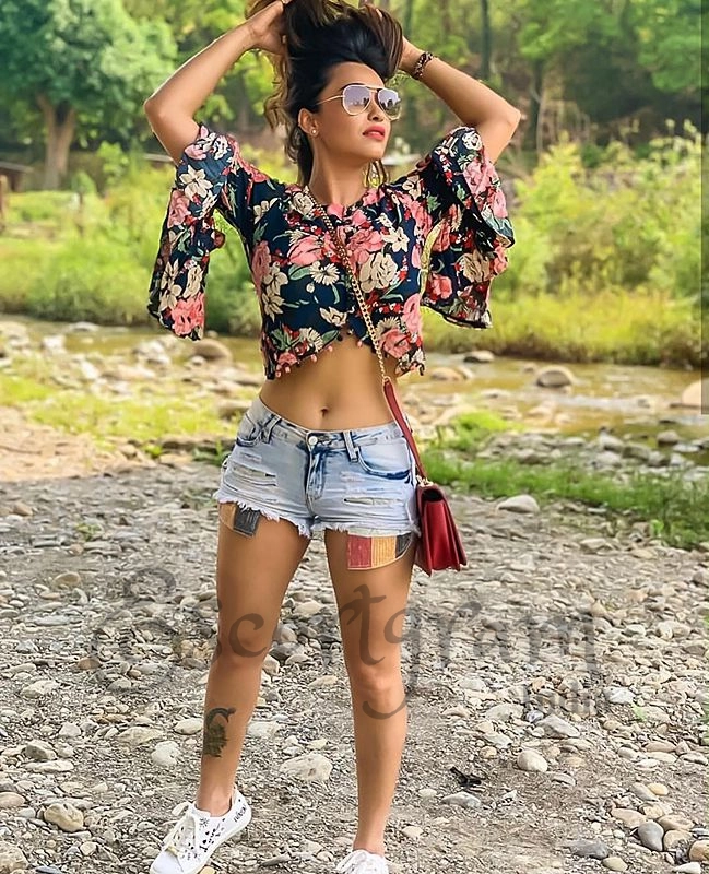 Call Girl Mumbai Minakshi